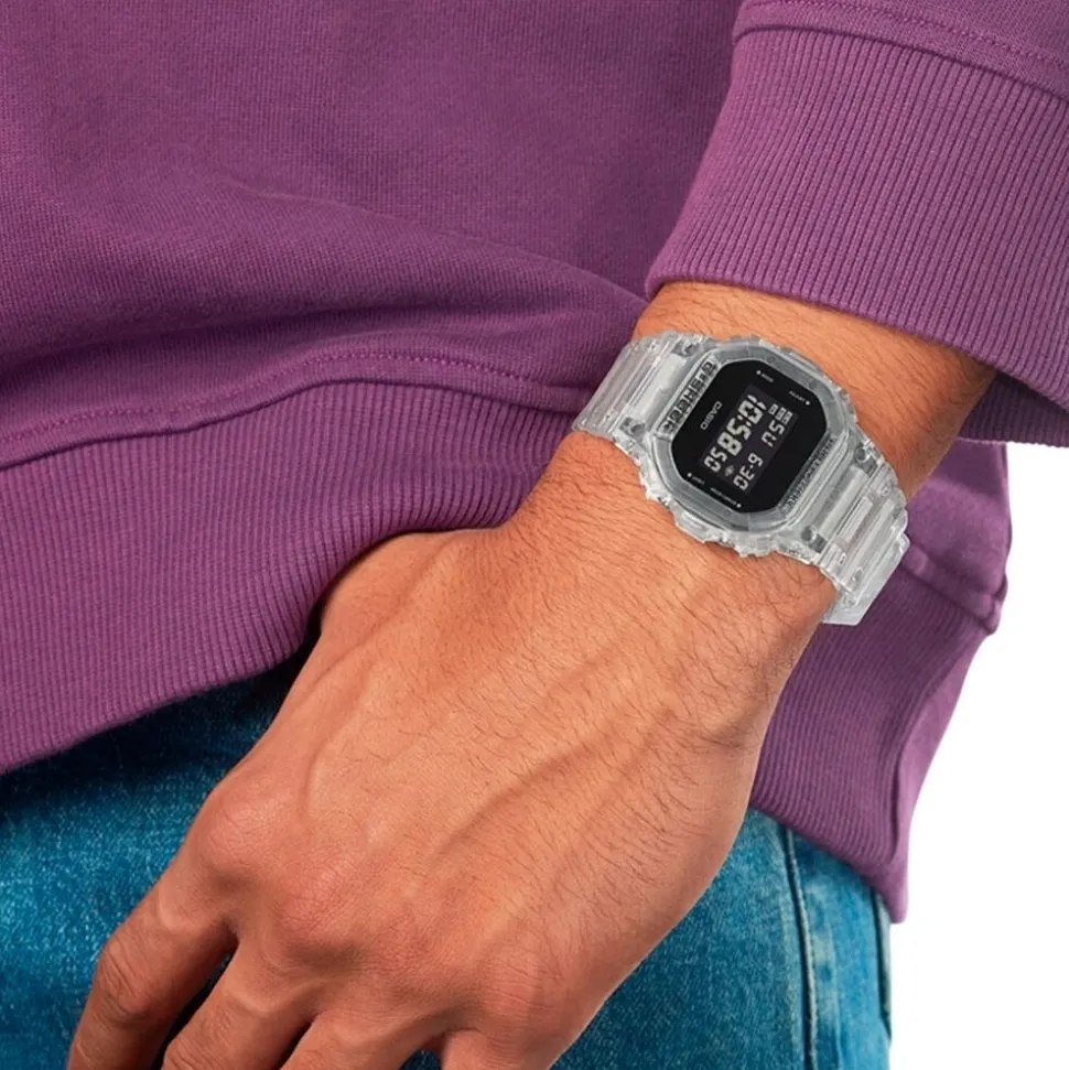 Casio G-Shock - DW-5600SKE-7ER