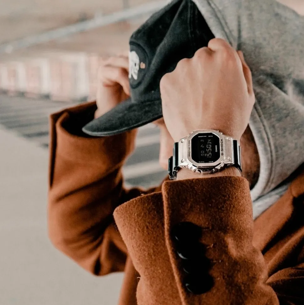 Casio G-Shock - GM-5600-1ER