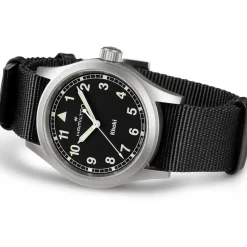 Hamilton Khaki Field Quartz 38 mm - H69401430