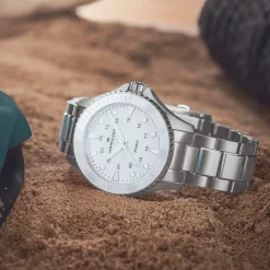 Hamilton Khaki Navy Scuba Quartz - H82221110
