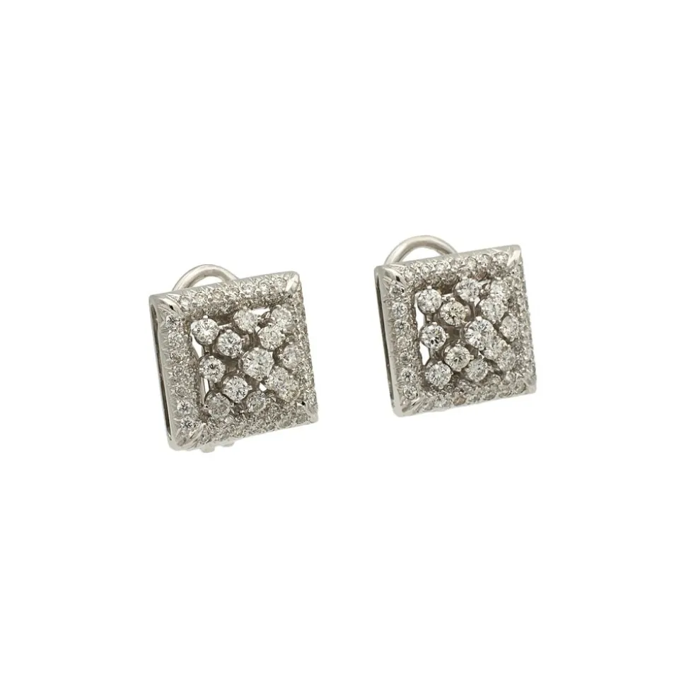 Pendientes cuadrados con diamantes