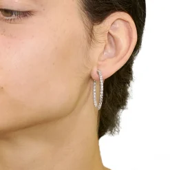 Pendientes de aros con diamantes