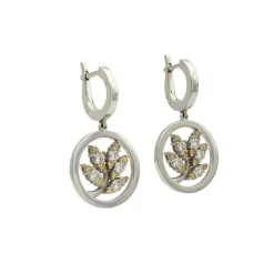 Pendientes de diamantes blancos y amarillos