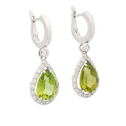 Pendientes de diamantes y peridotos