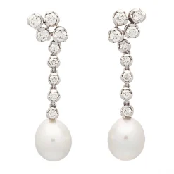 Pendientes de oro blanco, diamantes y perlas