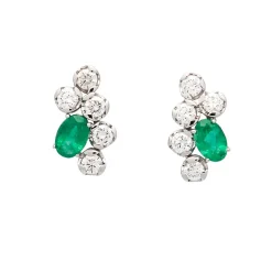 Pendientes de oro blanco con esmeraldas y diamantes