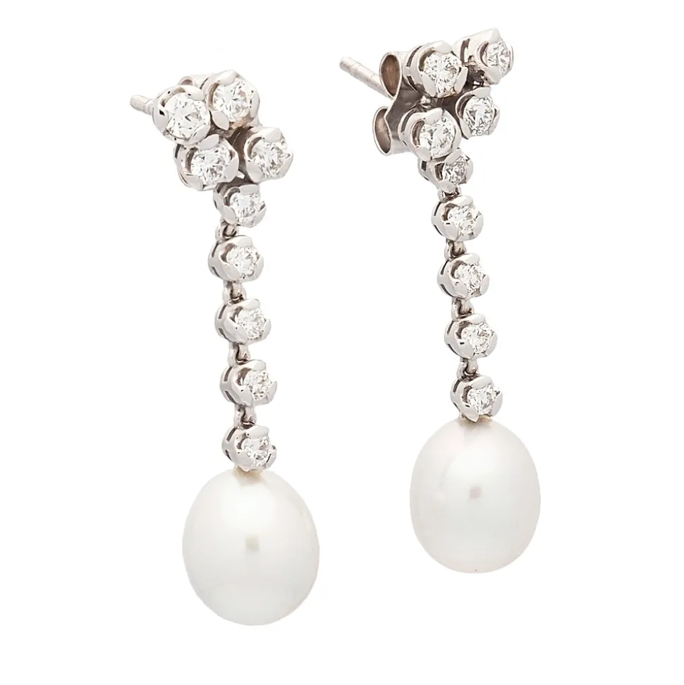 Pendientes de oro blanco, diamantes y perlas