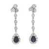 Pendientes largos con diamantes y zafiros