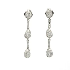 Pendientes largos de oro blanco y diamantes - 1011