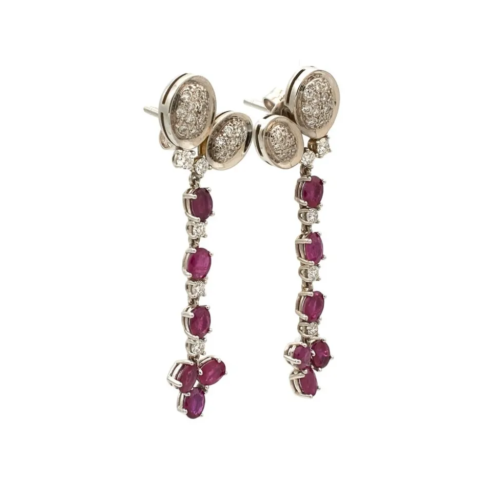 Pendientes largos de oro blanco con rubíes y diamantes - 0888
