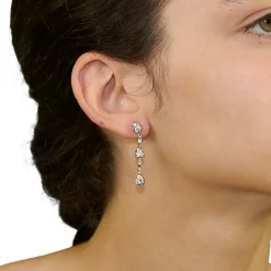 Pendientes largos de oro blanco y diamantes - 1011