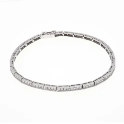 Pulsera semirígida de oro blanco y diamantes