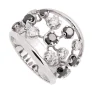 Sortija calada con diamantes blancos y negros