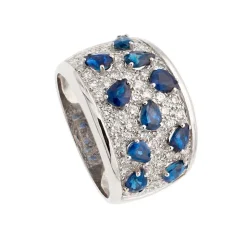 Sortija con zafiros y diamantes en pavé