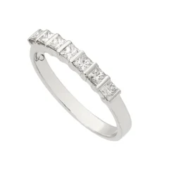 Sortija de diamantes carrés