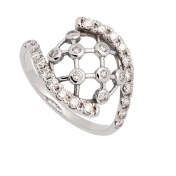 Sortija de oro blanco con rejilla de diamantes