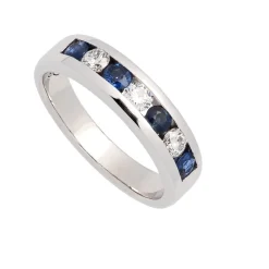 Sortija de oro blanco, diamantes y zafiros