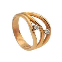 Sotija de oro rosa y dos diamantes