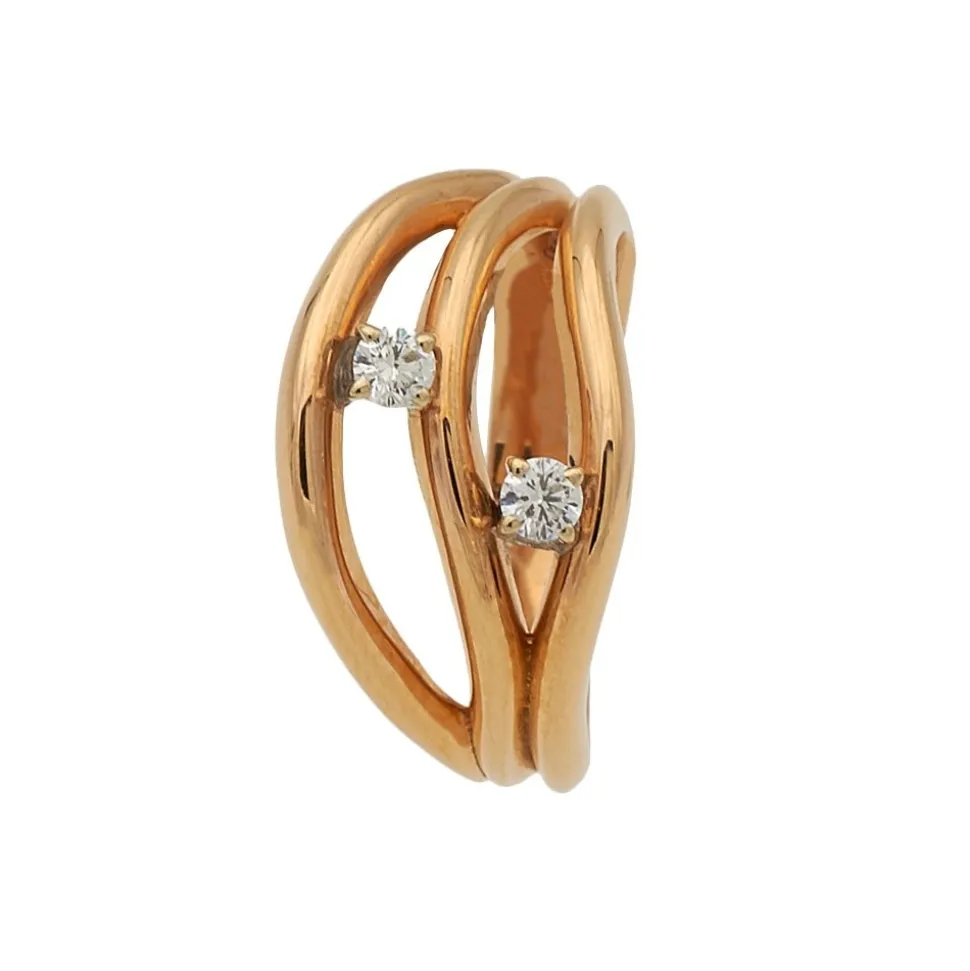 Sotija de oro rosa y dos diamantes